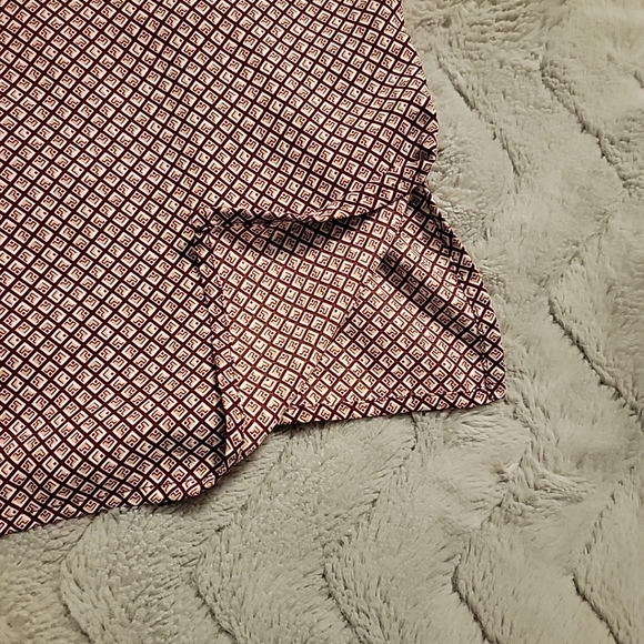 Liz Claiborne Career Womens Size XXL Pullover Top Button Detail Burgundy & Tan - Picture 8 of 12